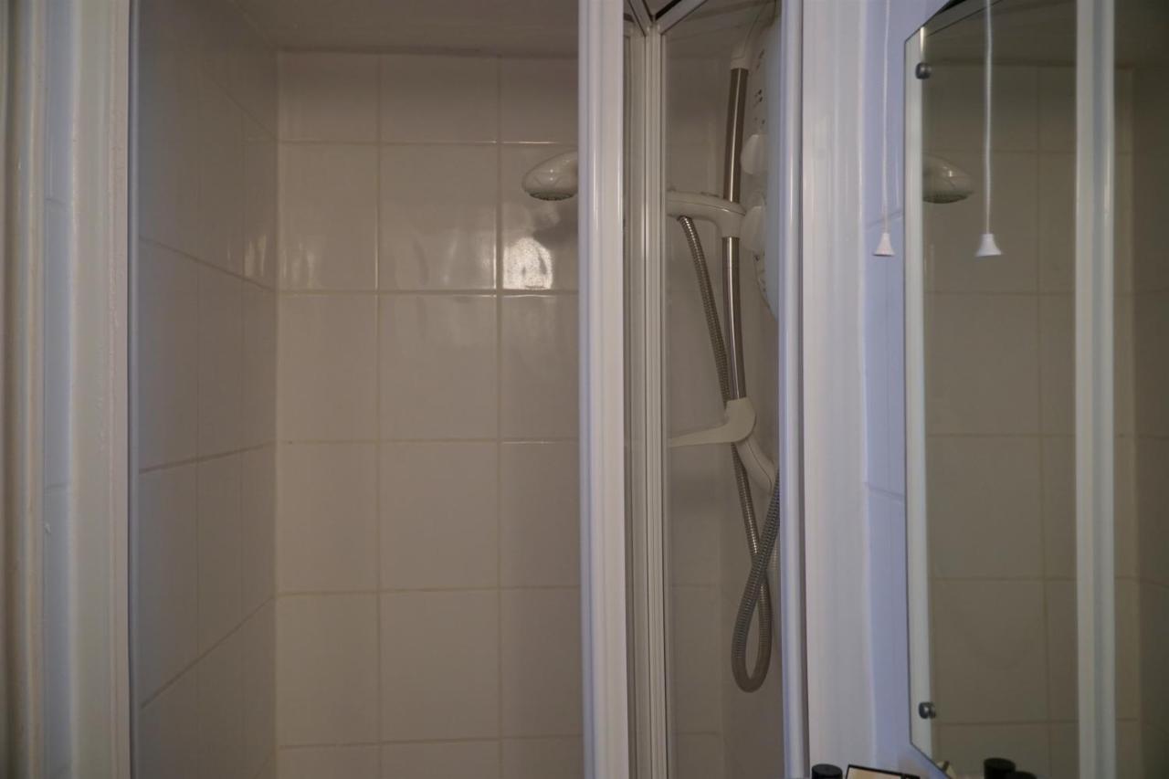 Castle House Guest House Дувр Экстерьер фото