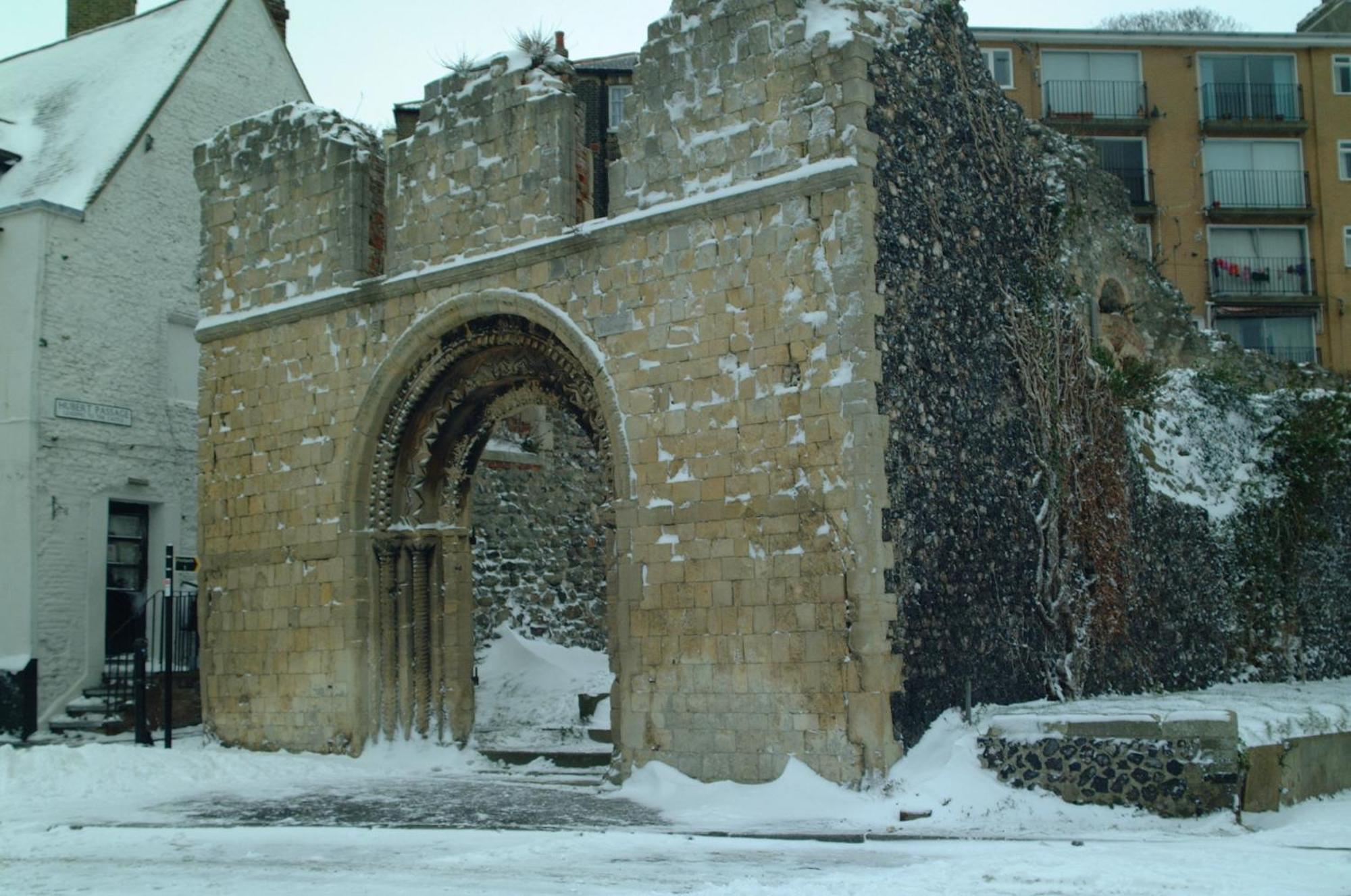 Castle House Guest House Дувр Экстерьер фото